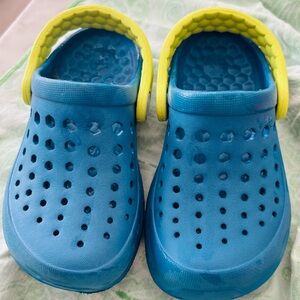 Joybee Kids Active Clogs